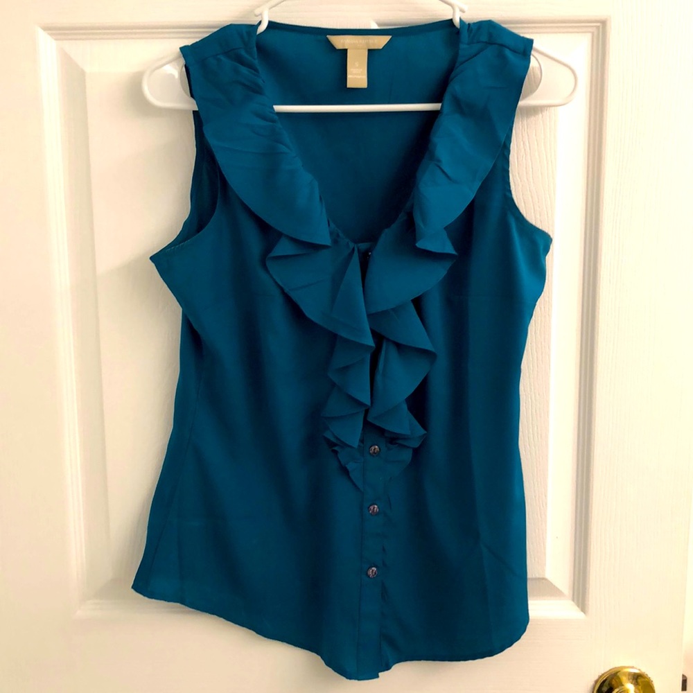 Sleeveless Blouse